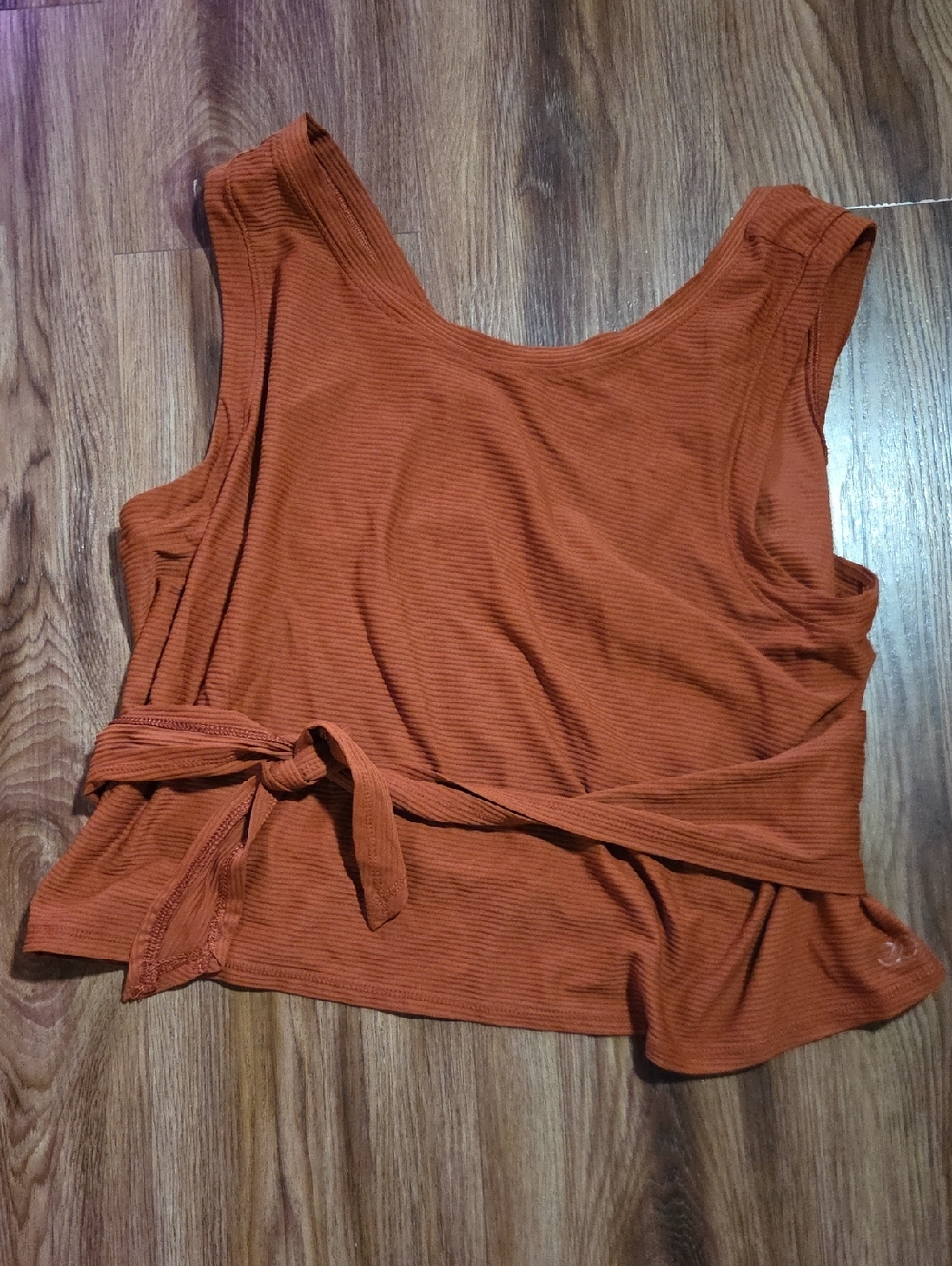 Calla Sleeveless Tie-Waist Crop Top - Rust
